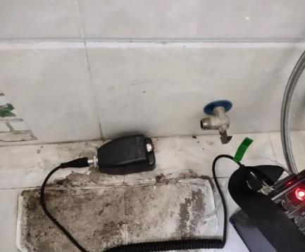 浑南屋顶漏水维修公司分享下卫生间漏水的危害及解决方法